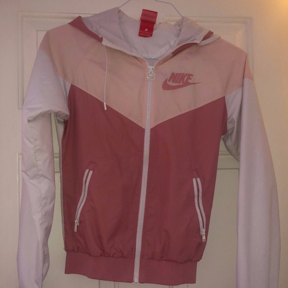 Nike windbreaker
